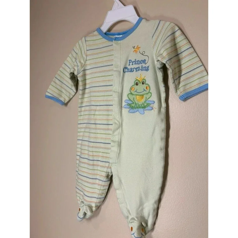 Nursery Rhyme 6M Baby Boy Striped Prince Charming Fog Footed Snap Pajamas